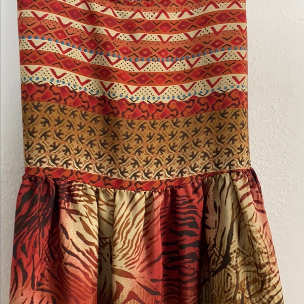 Patterned polyester dress - Picture 2 of 3